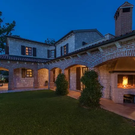 Luxury Unique Stone Rustica In Istria Villa
