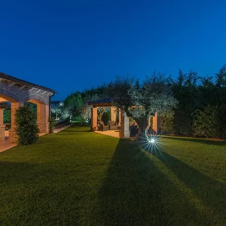 Villa Luxury Unique Stone Rustica In Istria