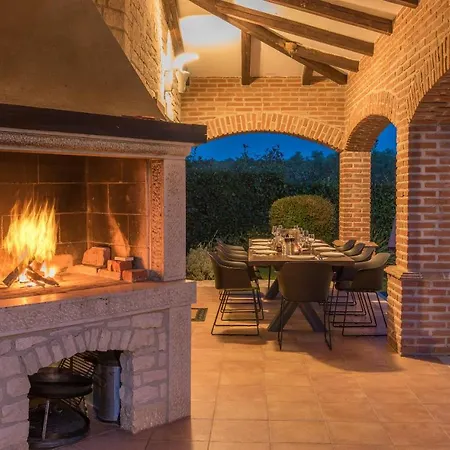 Villa Luxury Unique Stone Rustica In Istria